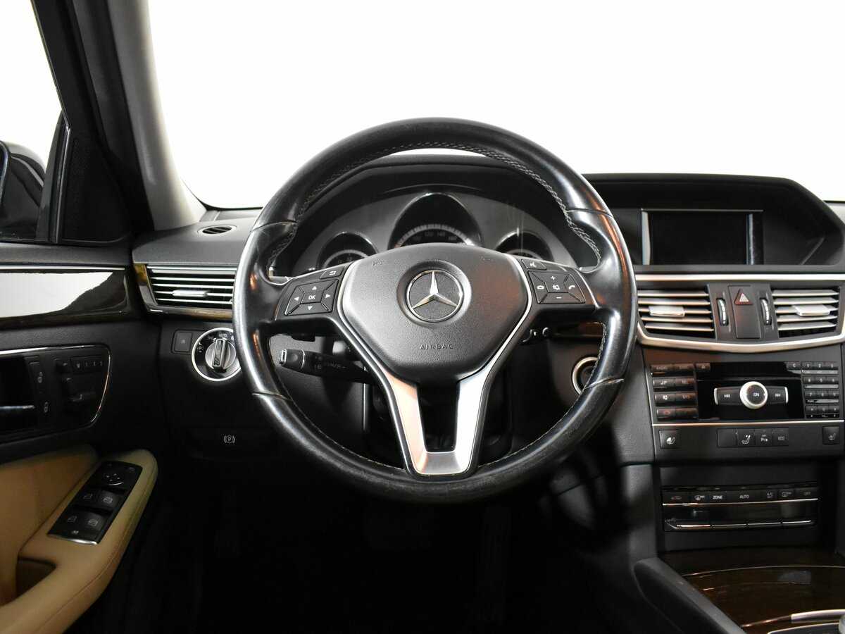 Купить Mercedes-Benz E-Класс с пробегом. Фото: #14