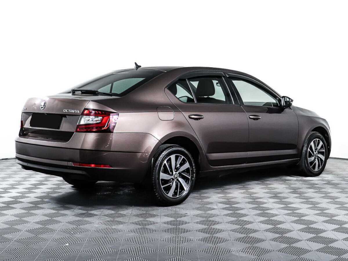 Купить Skoda Octavia с пробегом. Фото: #4