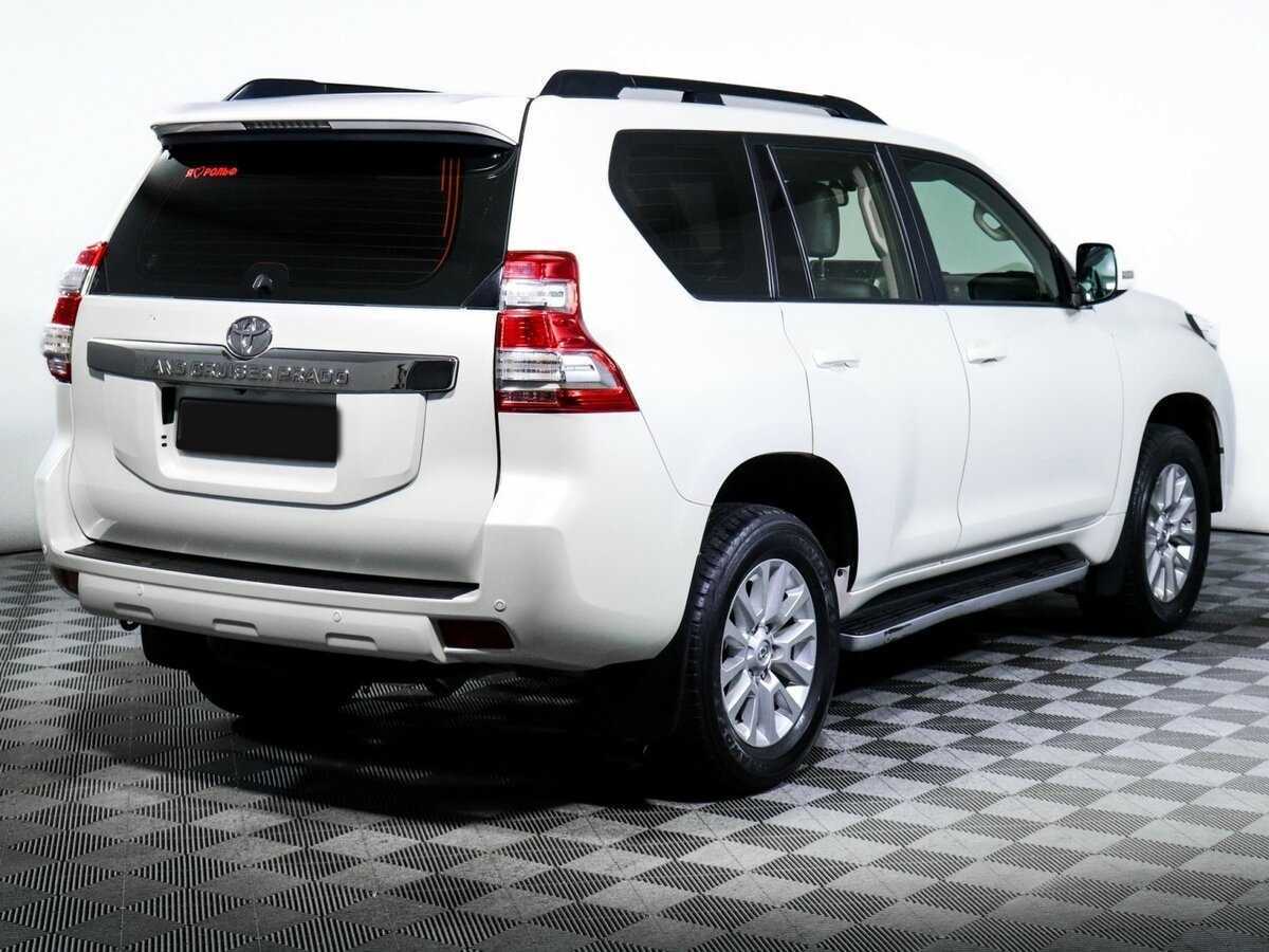 Купить Toyota Land Cruiser Prado с пробегом. Фото: #4