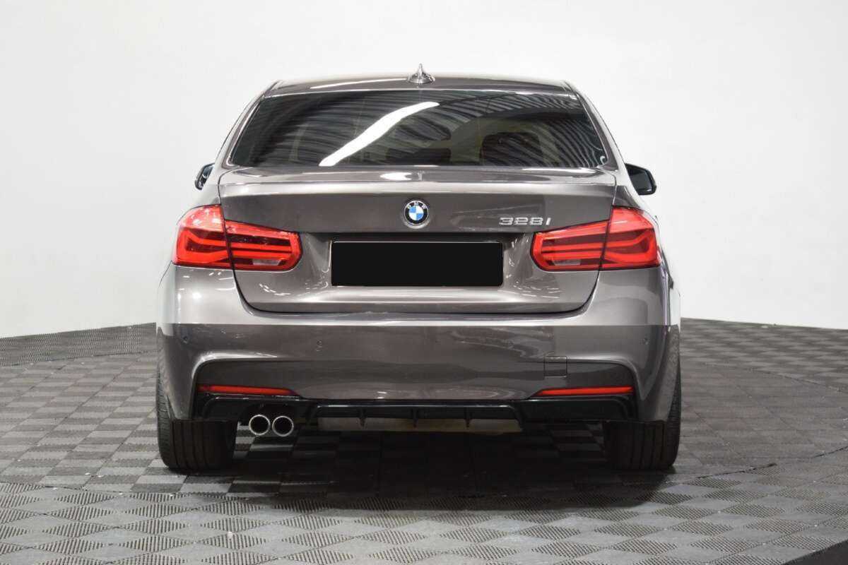 Купить BMW 3 серии с пробегом. Фото: #4