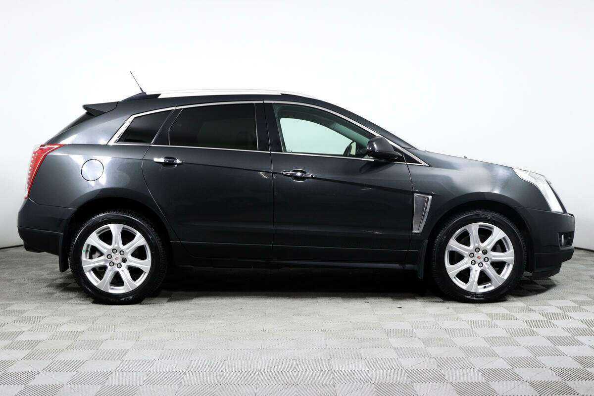 Купить Cadillac SRX с пробегом. Фото: #3