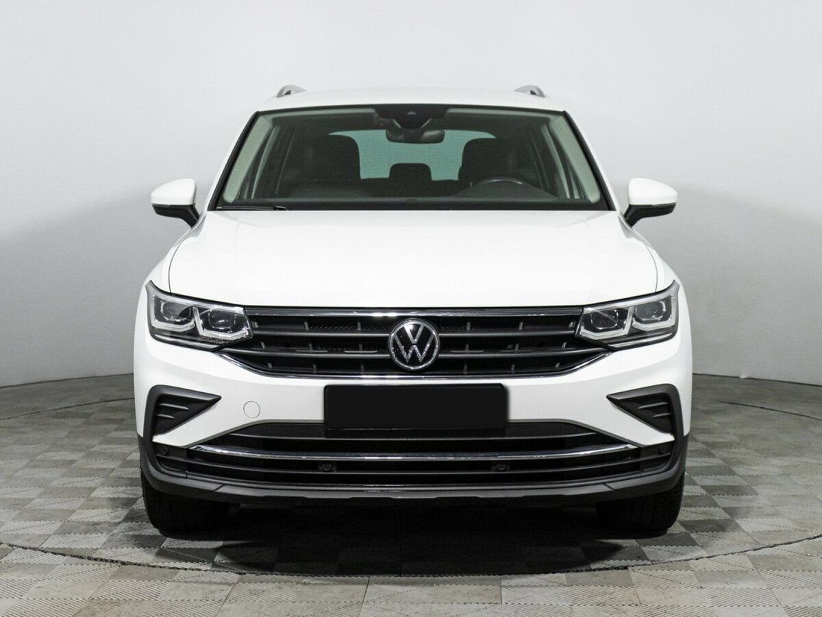 Купить Volkswagen Tiguan с пробегом. Фото: #1