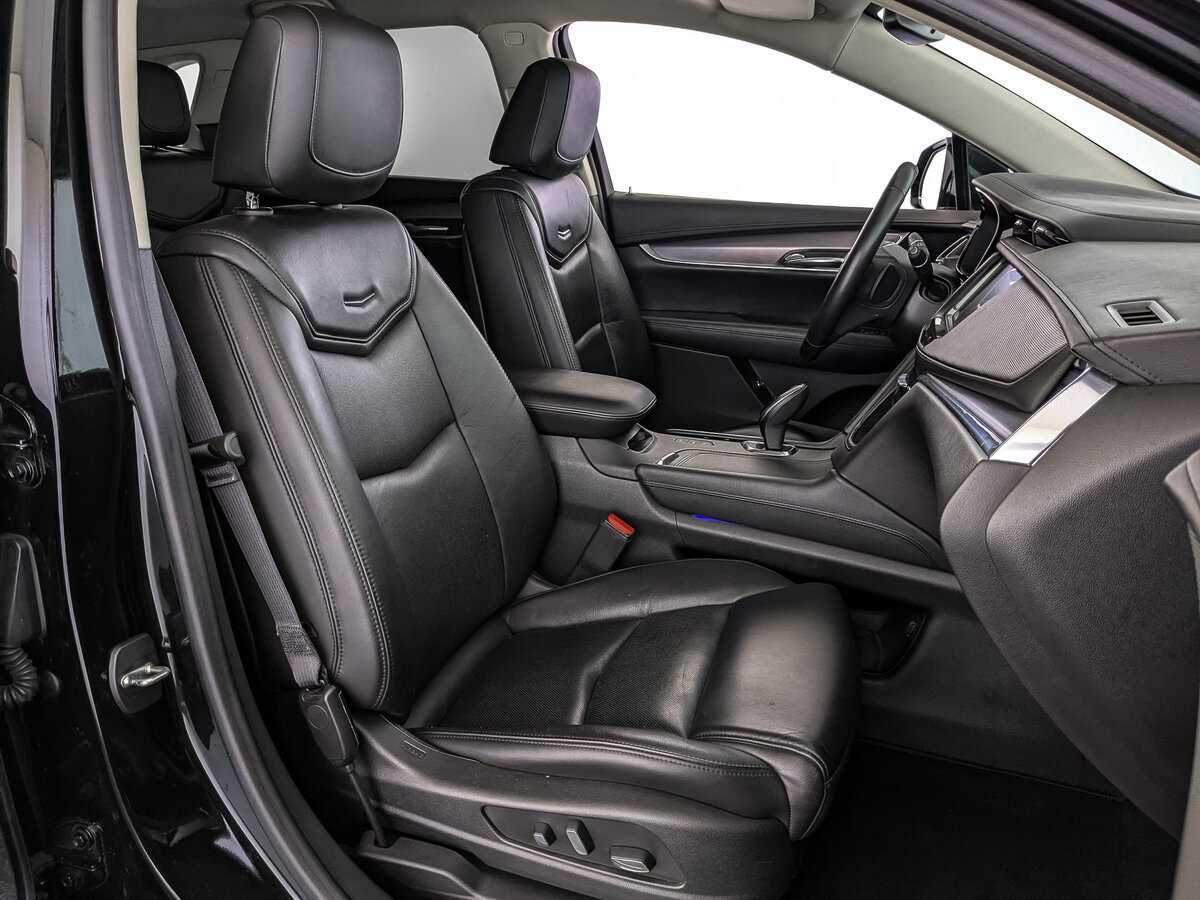 Купить Cadillac XT5 с пробегом. Фото: #21