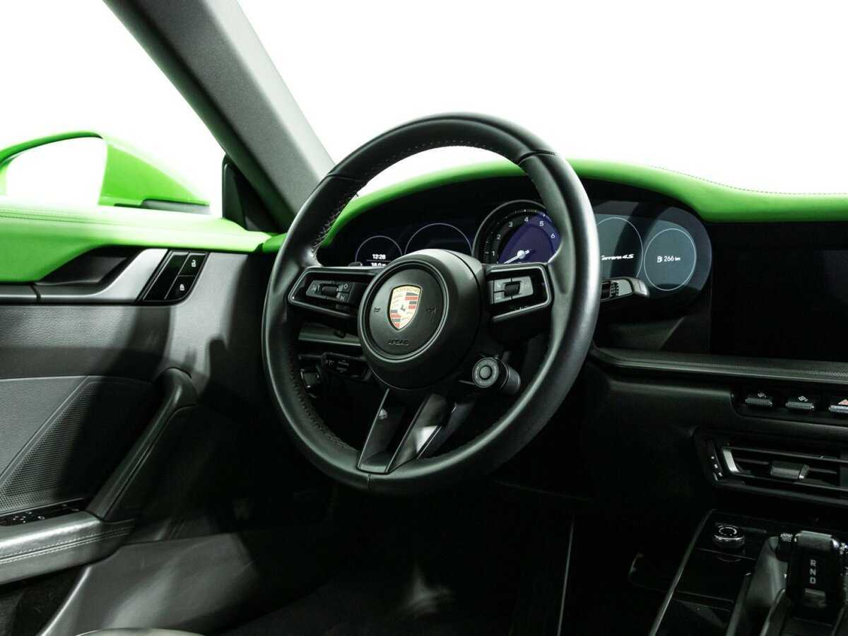 Купить Porsche 911 с пробегом. Фото: #14