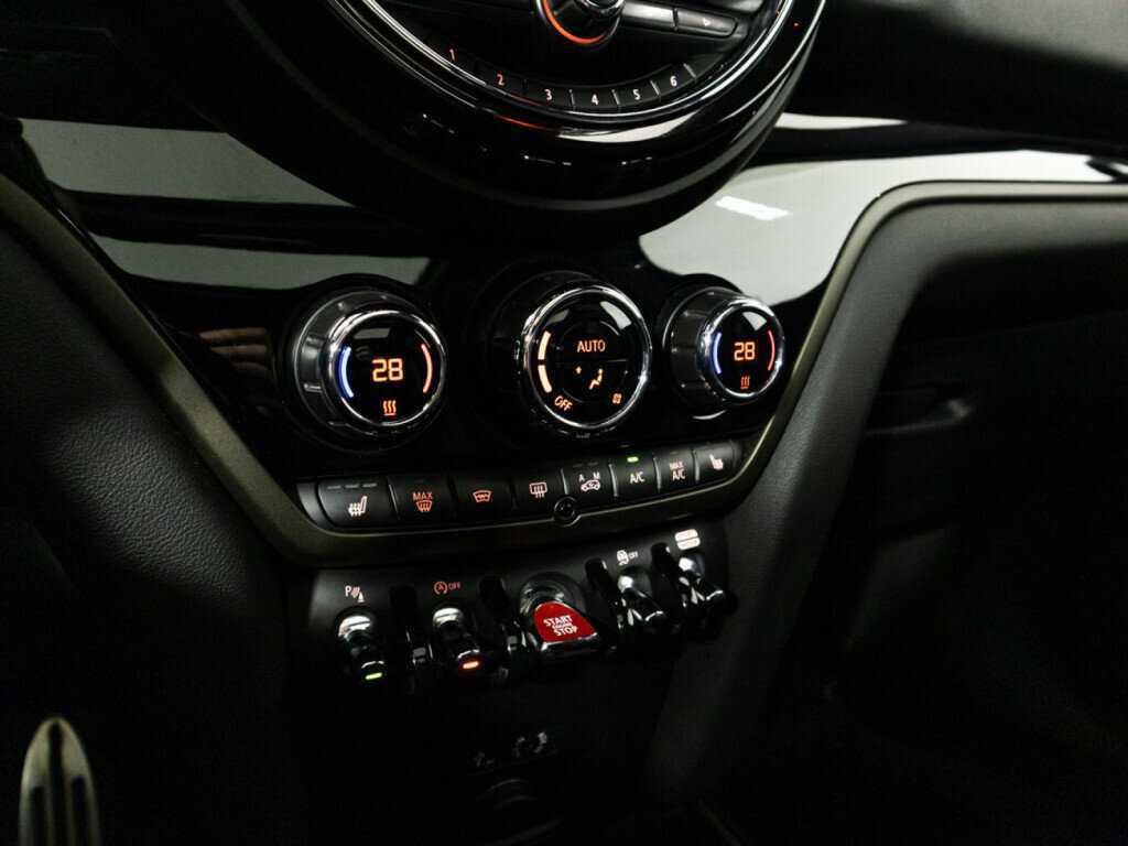 Купить Mini Countryman с пробегом. Фото: #16