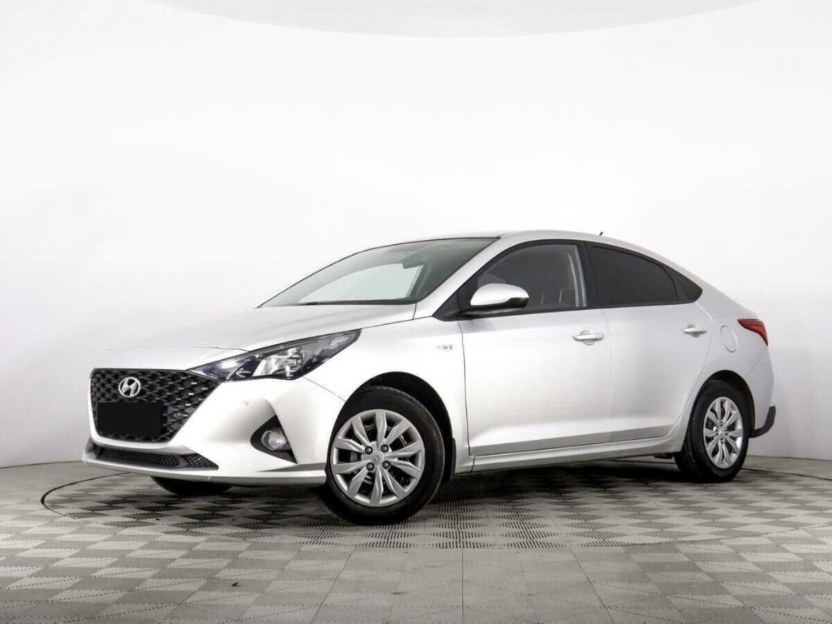 Купить Hyundai Solaris с пробегом. Фото: #0