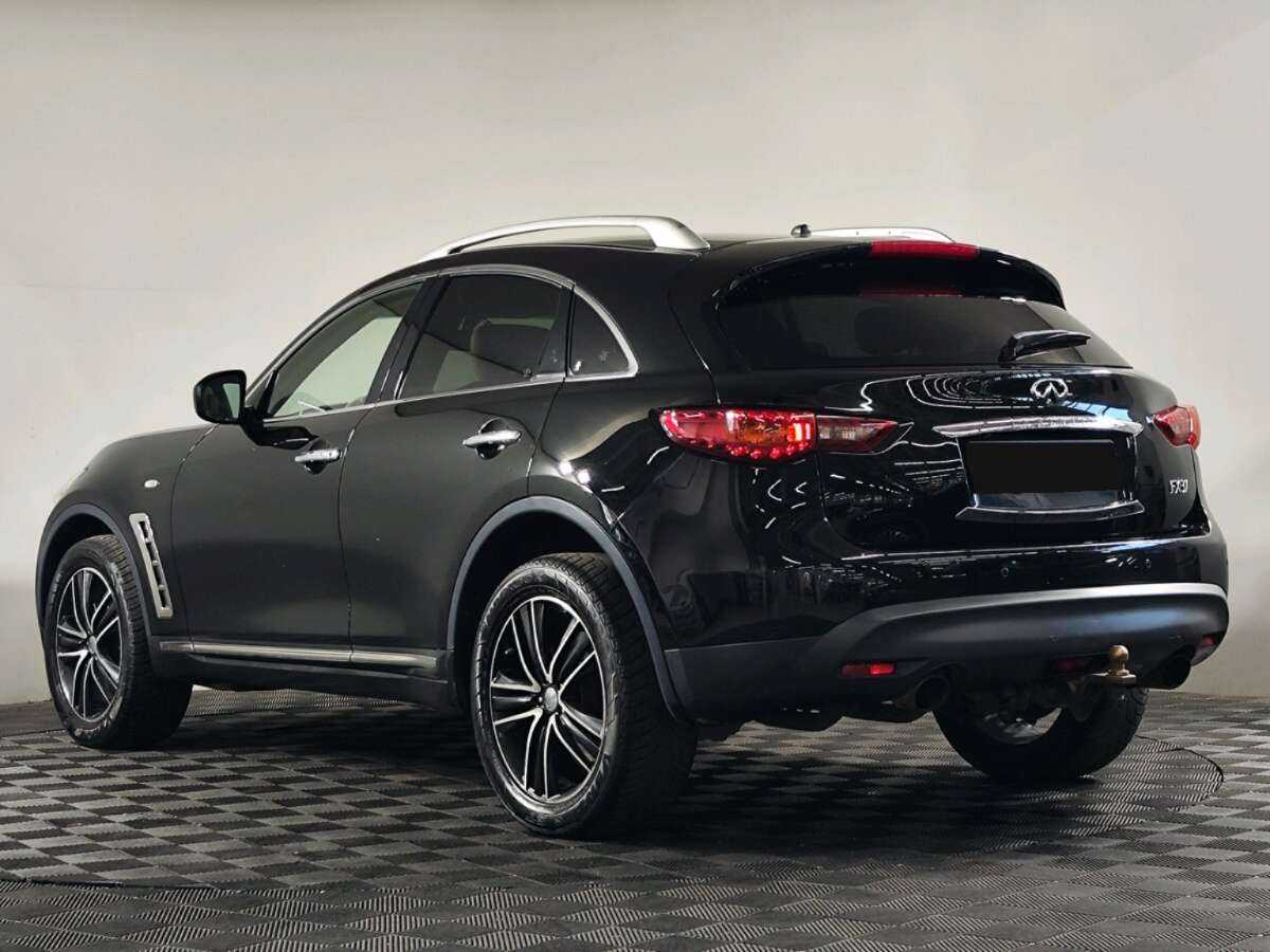 Купить Infiniti FX с пробегом. Фото: #4