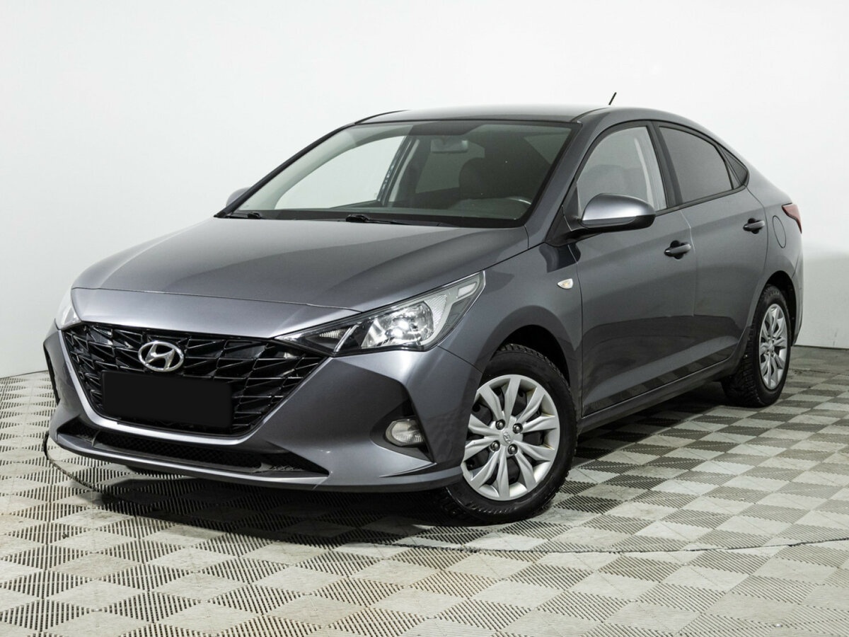 Купить Hyundai Solaris с пробегом. Фото: #0