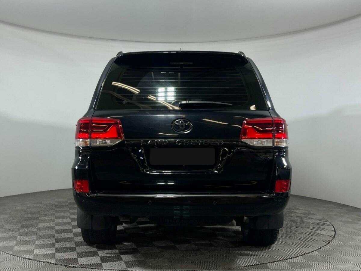 Купить Toyota Land Cruiser с пробегом. Фото: #5