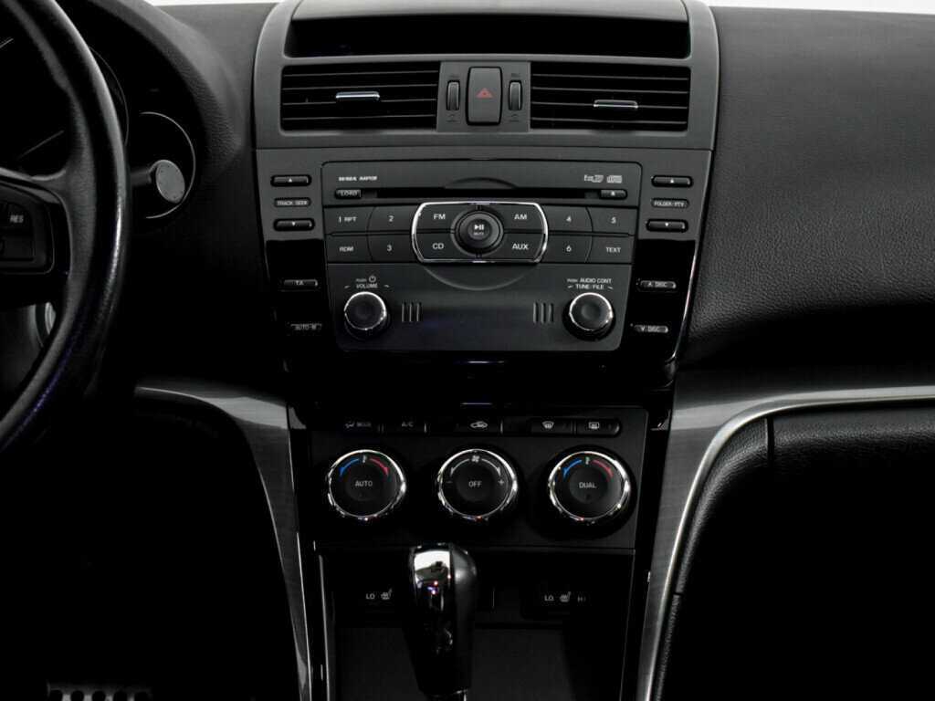 Купить Mazda 6 с пробегом. Фото: #10