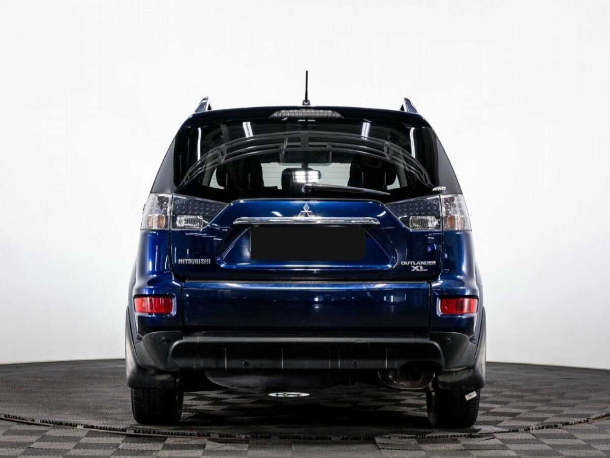 Купить Mitsubishi Outlander с пробегом. Фото: #4