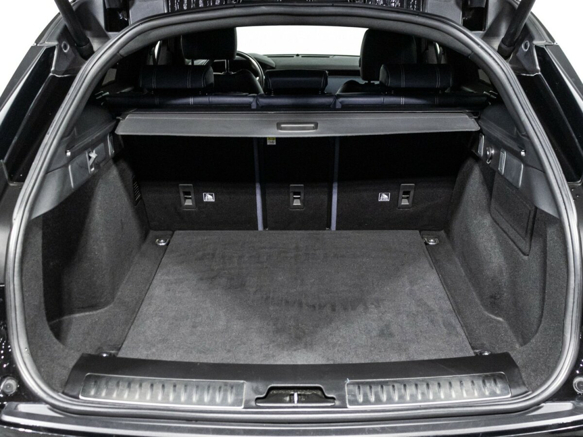 Купить Land Rover Range Rover Velar с пробегом. Фото: #11