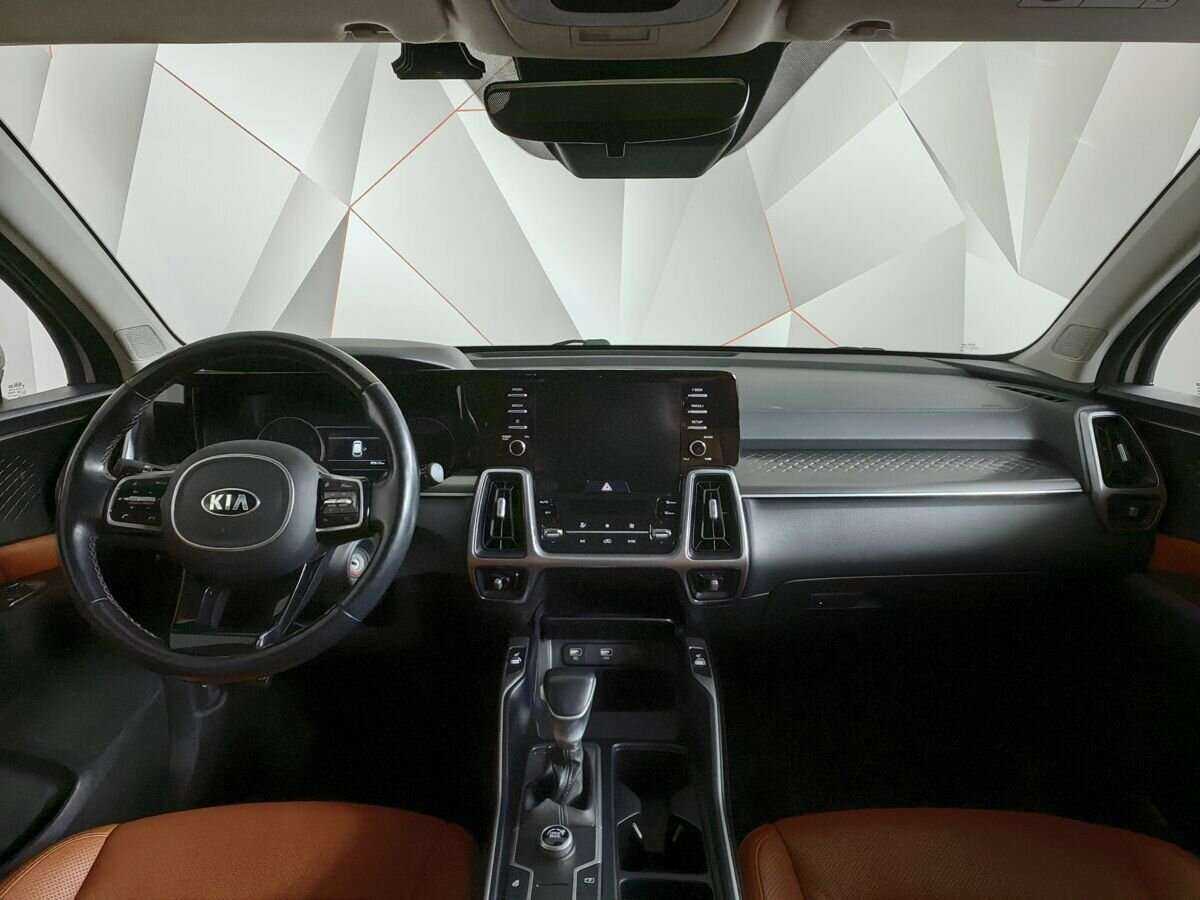 Купить Kia Sorento с пробегом. Фото: #9