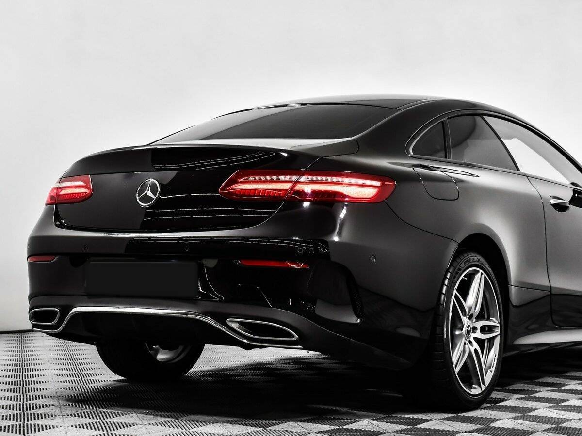 Купить Mercedes-Benz E-Класс с пробегом. Фото: #25