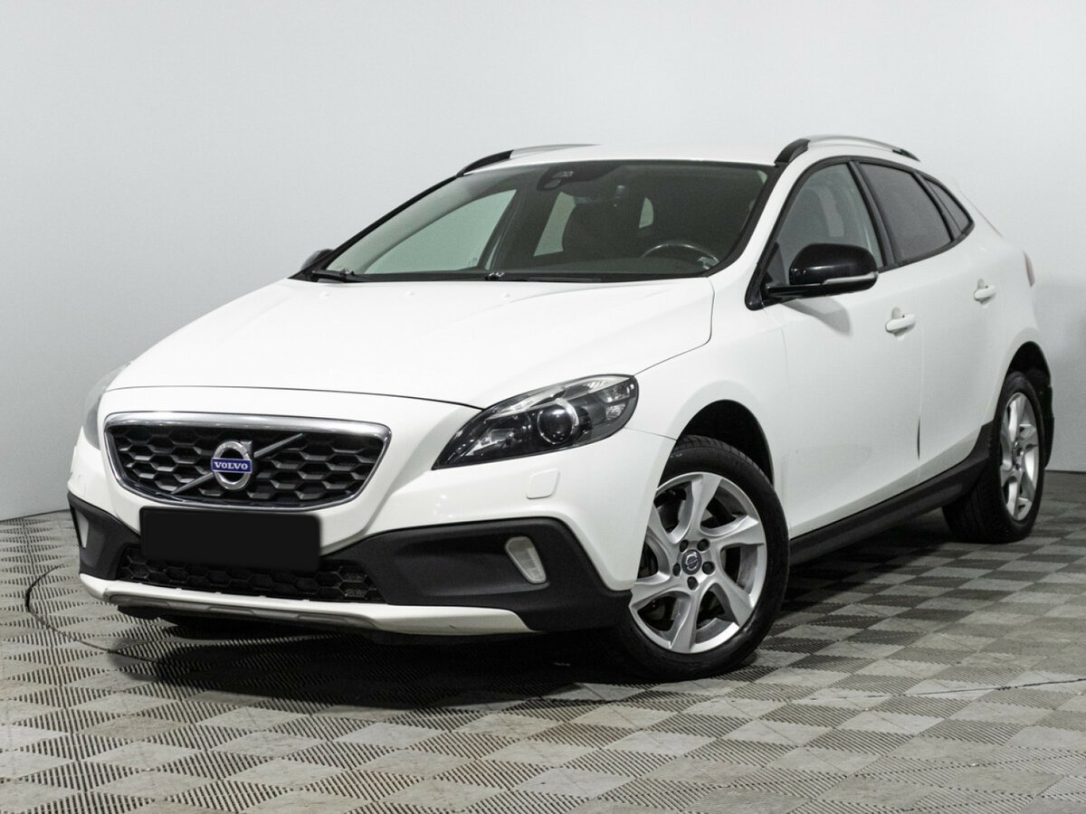 Купить Volvo V40 Cross Country с пробегом. Фото: #0