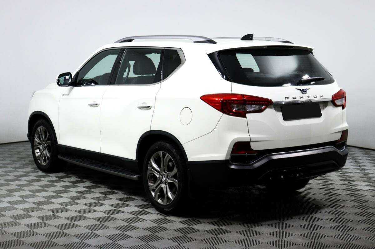 Купить SsangYong Rexton с пробегом. Фото: #6