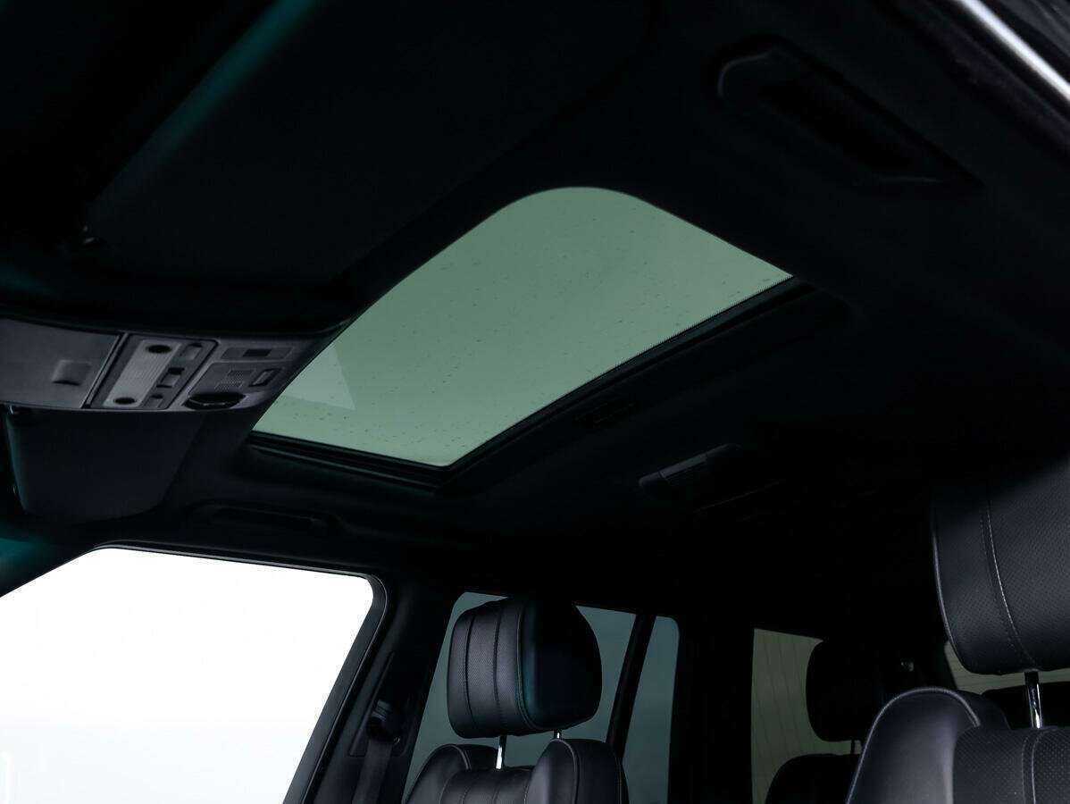 Купить Land Rover Range Rover с пробегом. Фото: #29