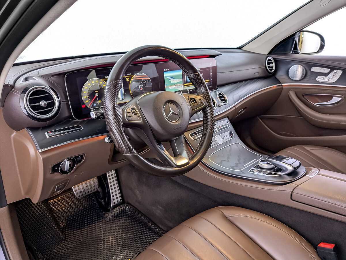 Купить Mercedes-Benz E-Класс с пробегом. Фото: #15
