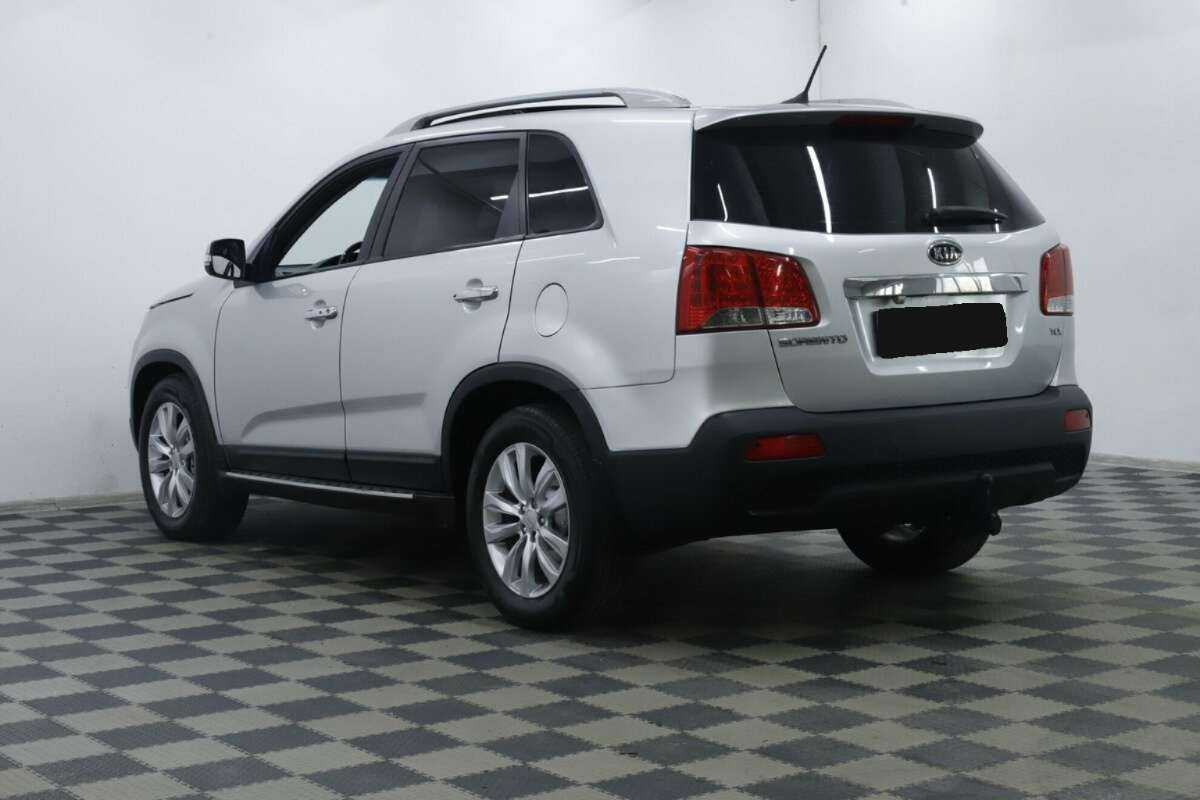Купить Kia Sorento с пробегом. Фото: #1