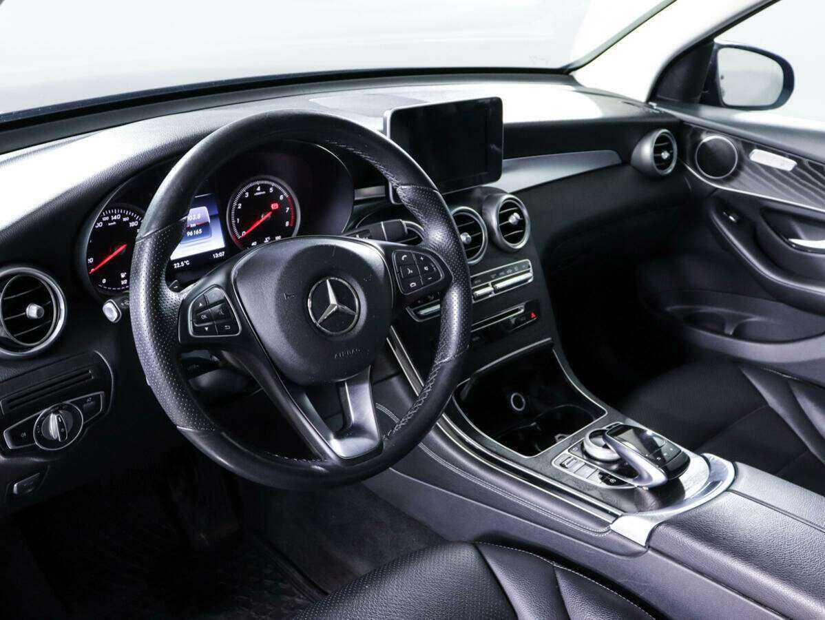 Купить Mercedes-Benz GLC с пробегом. Фото: #11