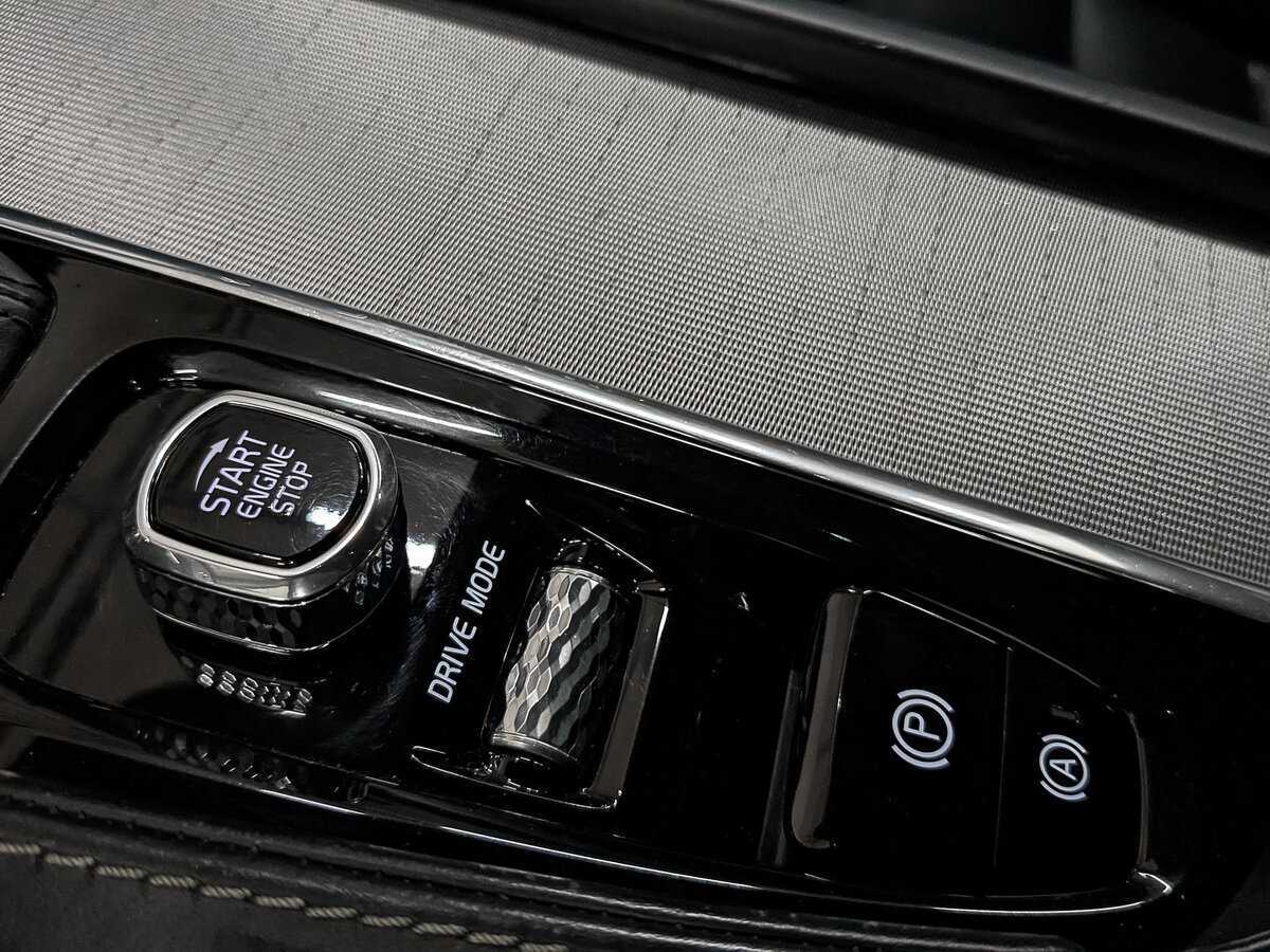 Купить Volvo V90 Cross Country с пробегом. Фото: #25