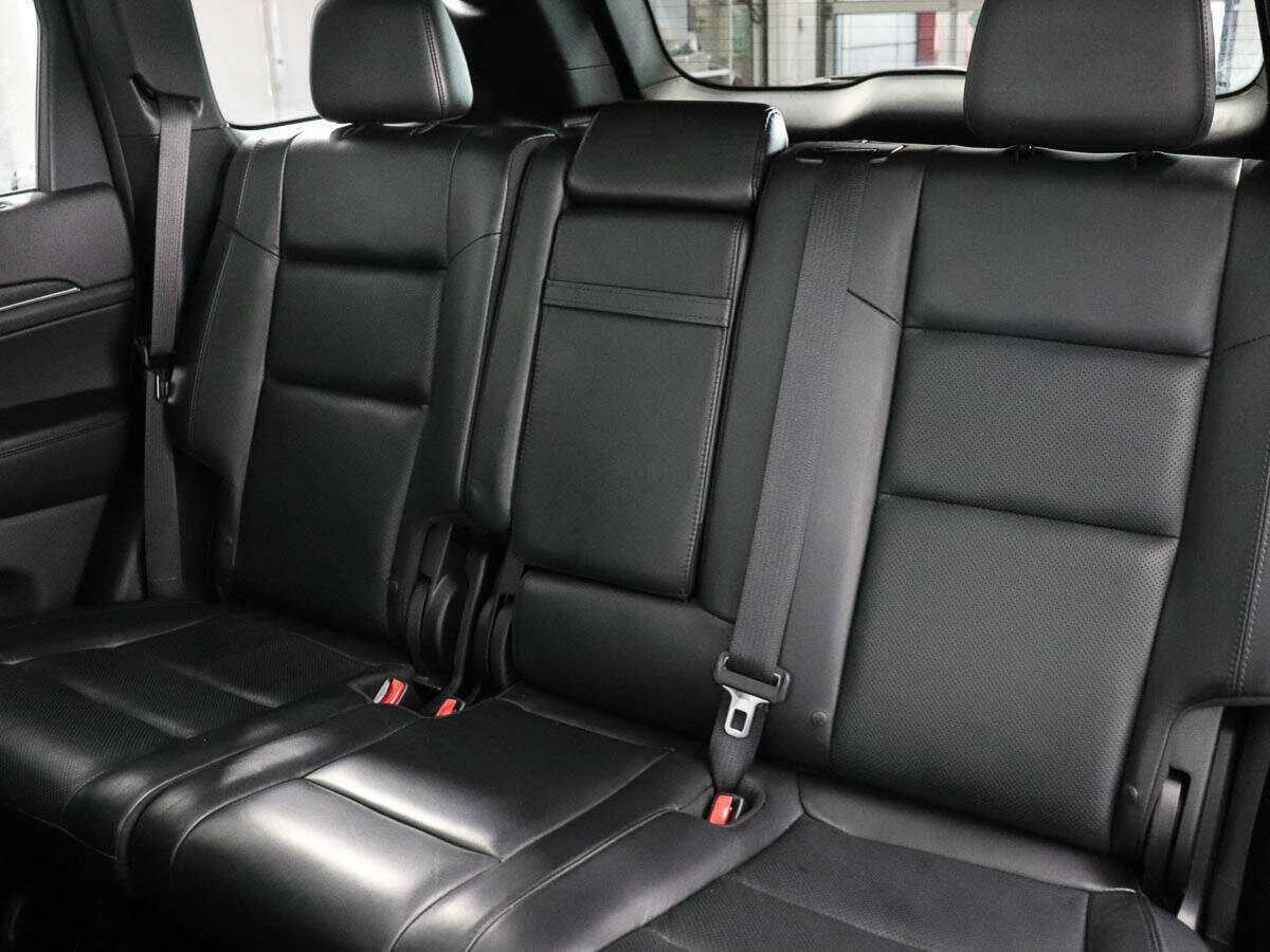 Купить Jeep Grand Cherokee с пробегом. Фото: #11