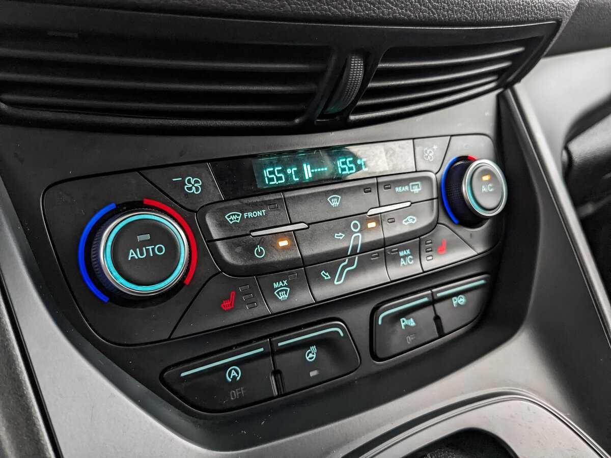 Купить Ford C-MAX с пробегом. Фото: #16