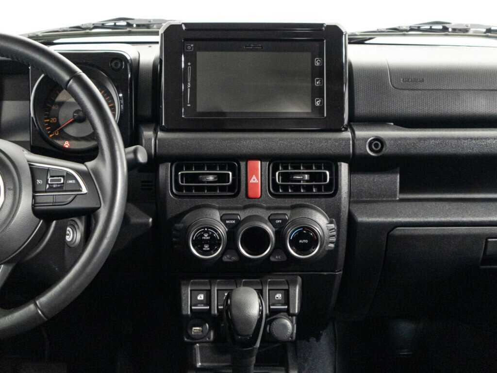 Купить Suzuki Jimny с пробегом. Фото: #13