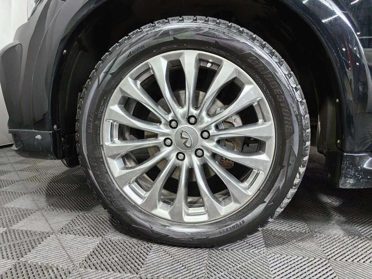 Купить Infiniti QX80 с пробегом. Фото: #14