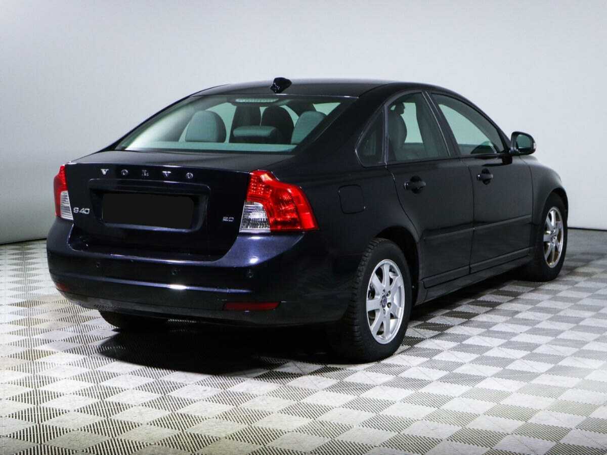 Купить Volvo S40 с пробегом. Фото: #4
