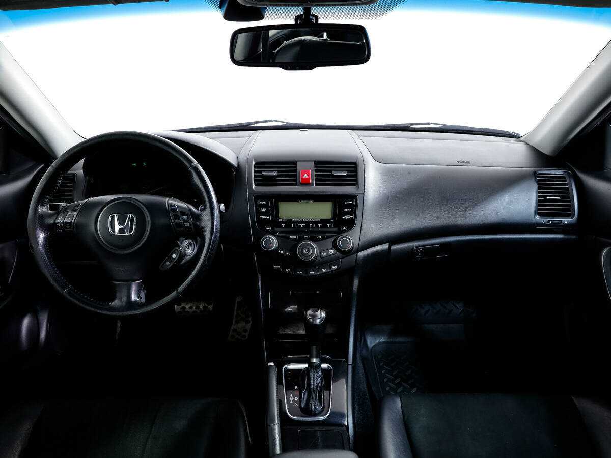 Купить Honda Accord с пробегом. Фото: #9