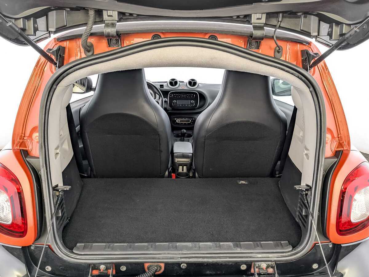 Купить Smart Fortwo с пробегом. Фото: #9