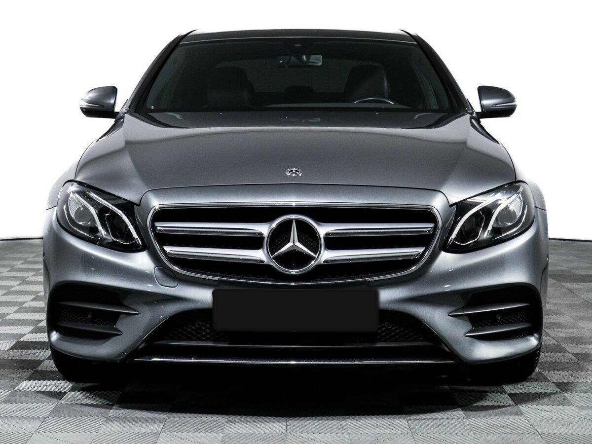 Купить Mercedes-Benz E-Класс с пробегом. Фото: #1