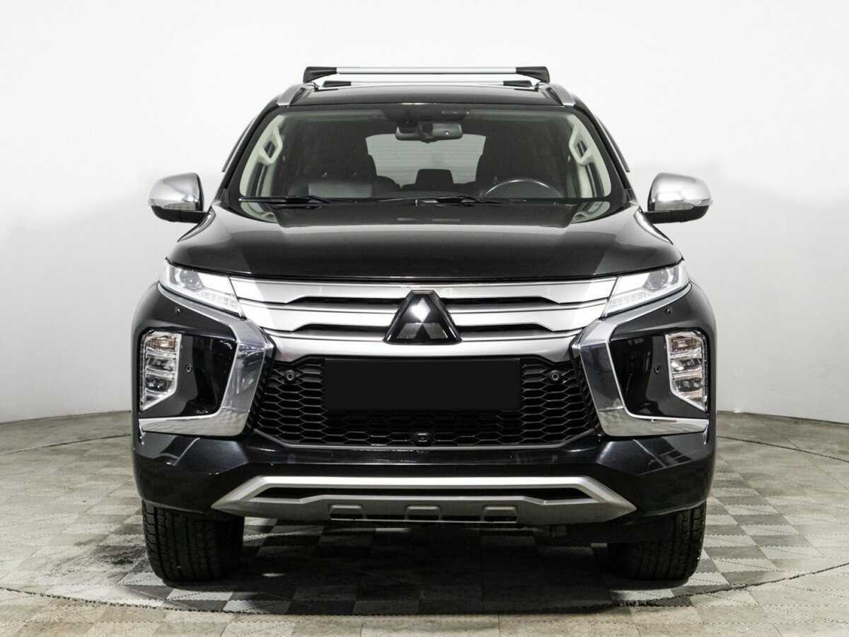 Купить Mitsubishi Pajero Sport с пробегом. Фото: #1