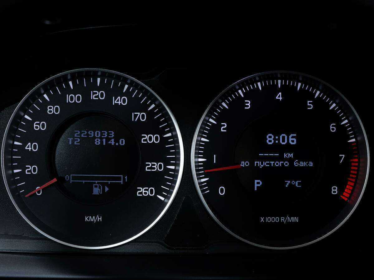 Купить Volvo S60 с пробегом. Фото: #10