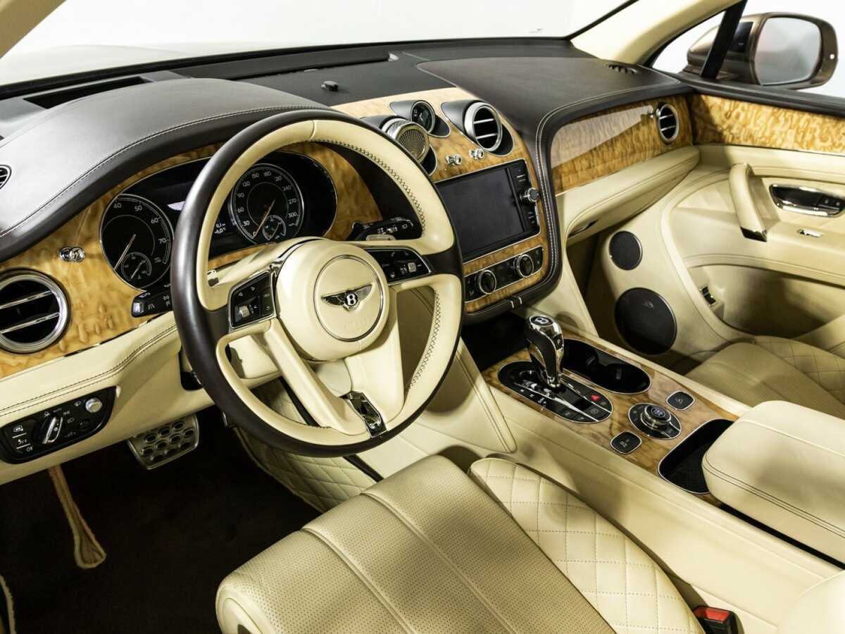Купить Bentley Bentayga с пробегом. Фото: #10
