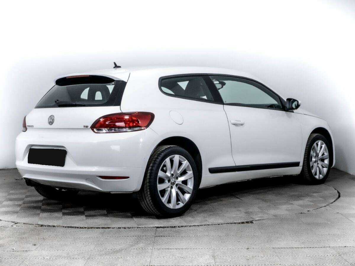 Купить Volkswagen Scirocco с пробегом. Фото: #3
