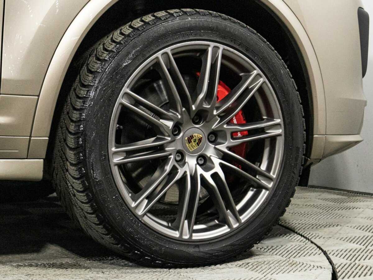 Купить Porsche Cayenne с пробегом. Фото: #30