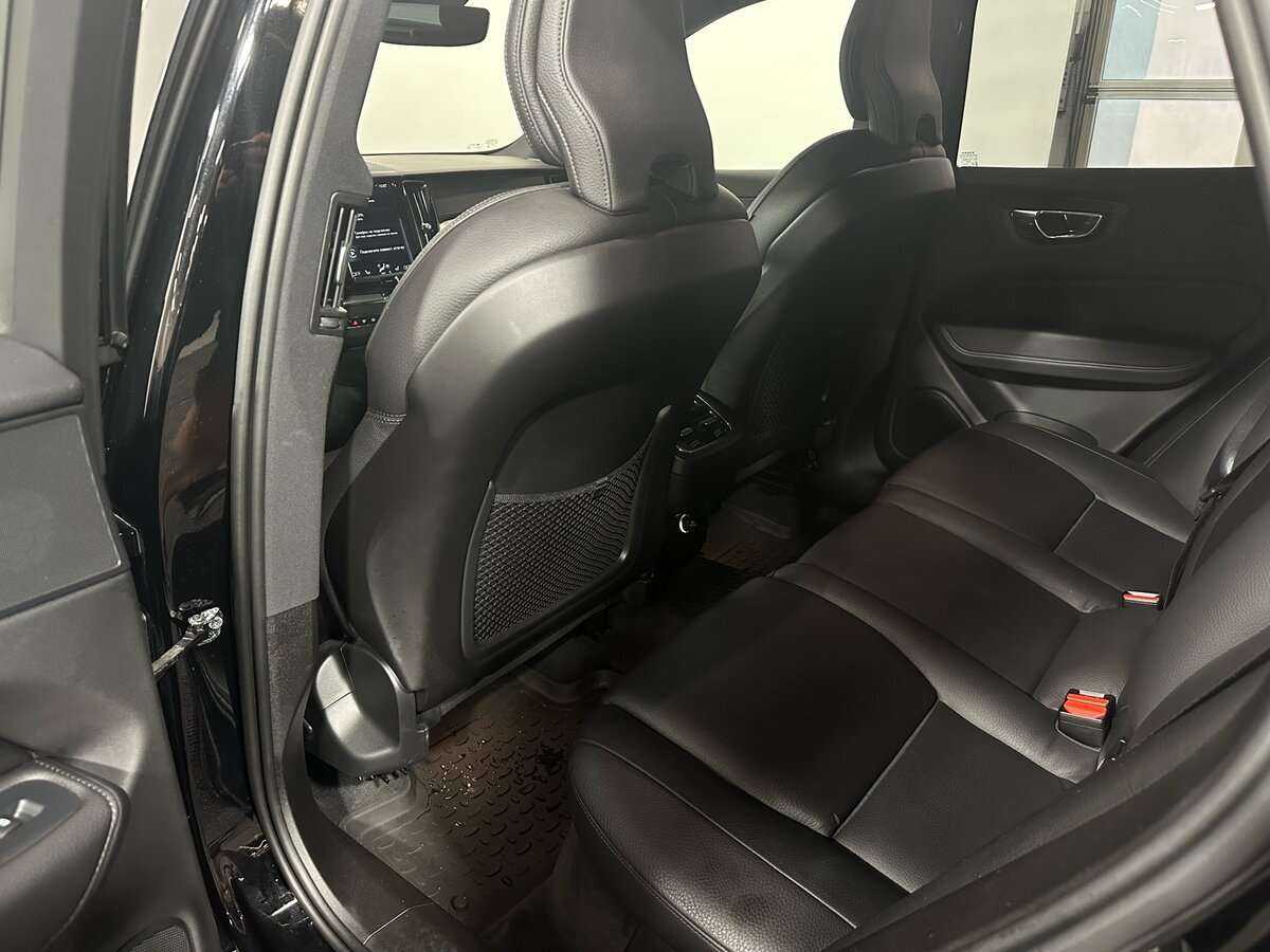 Купить Volvo XC60 с пробегом. Фото: #7