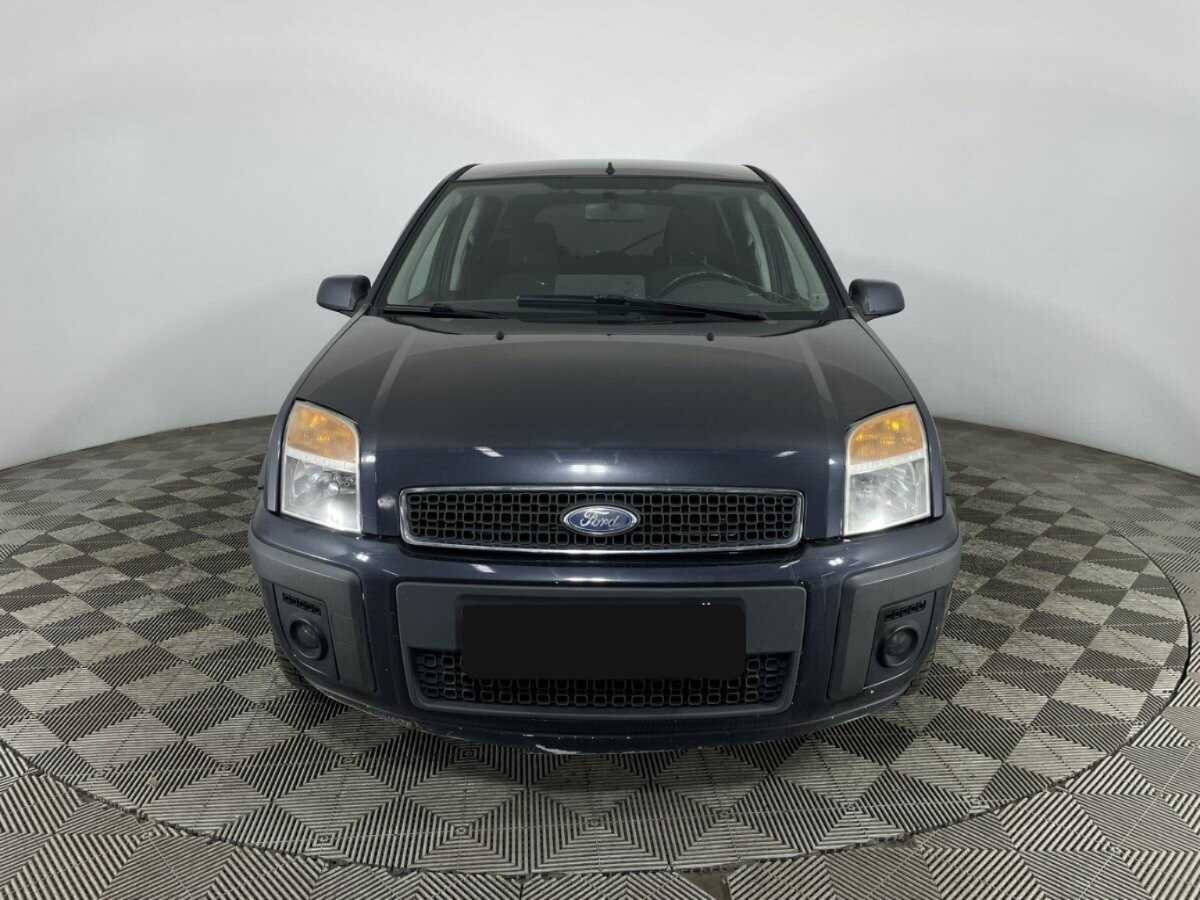 Купить Ford Fusion с пробегом. Фото: #1