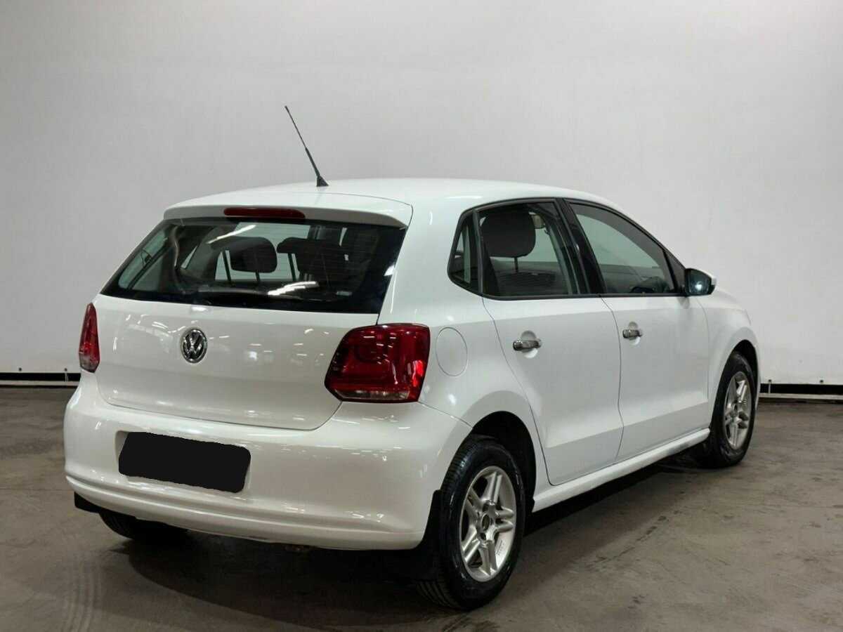 Купить Volkswagen Polo с пробегом. Фото: #5