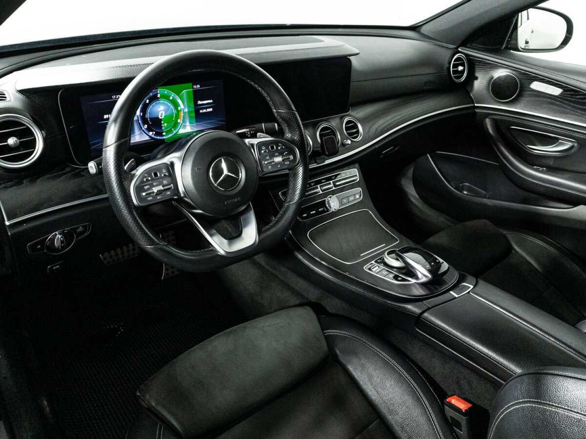 Купить Mercedes-Benz E-Класс с пробегом. Фото: #10
