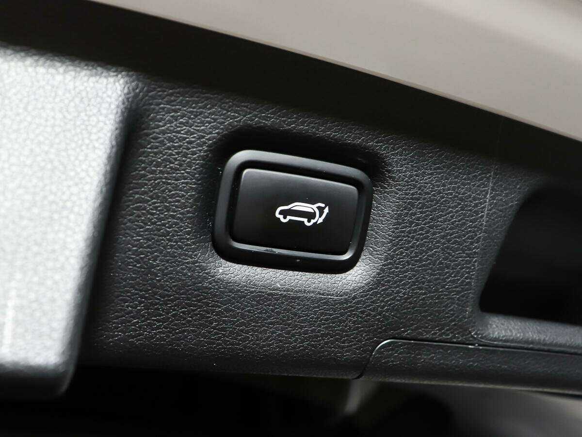 Купить Hyundai Santa Fe с пробегом. Фото: #19