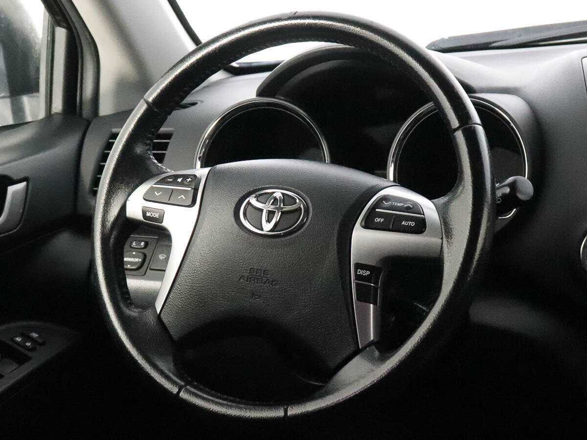 Купить Toyota Highlander с пробегом. Фото: #14