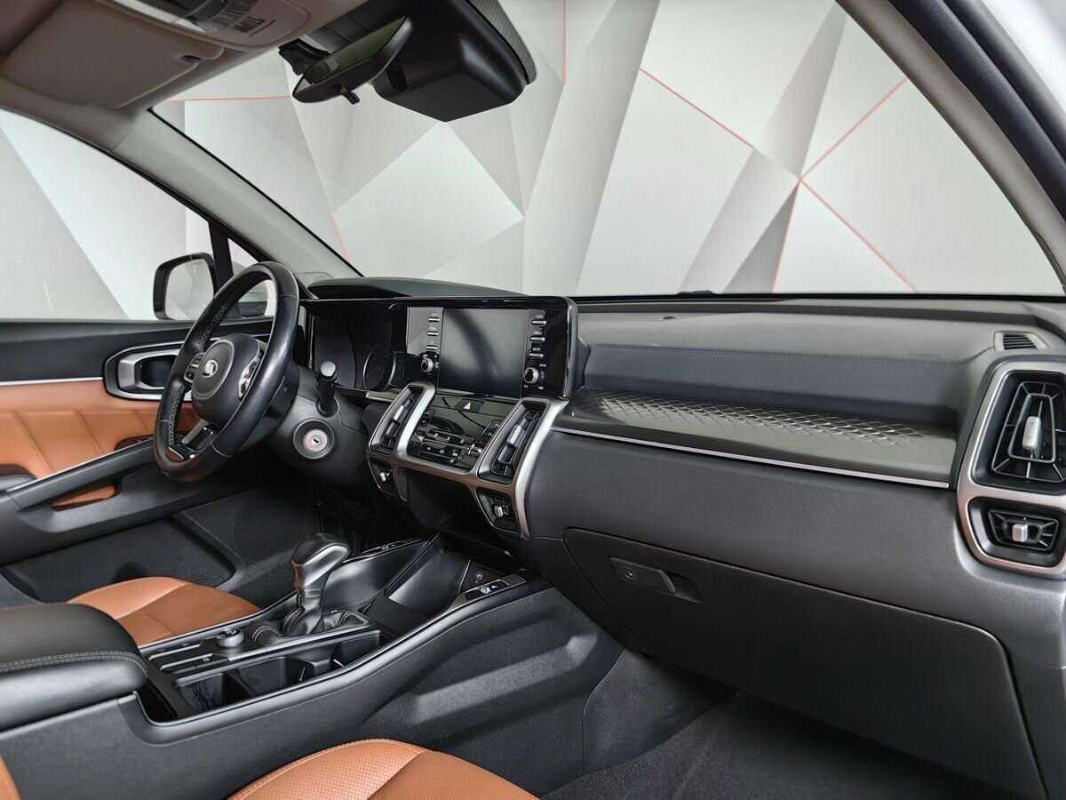Купить Kia Sorento с пробегом. Фото: #8