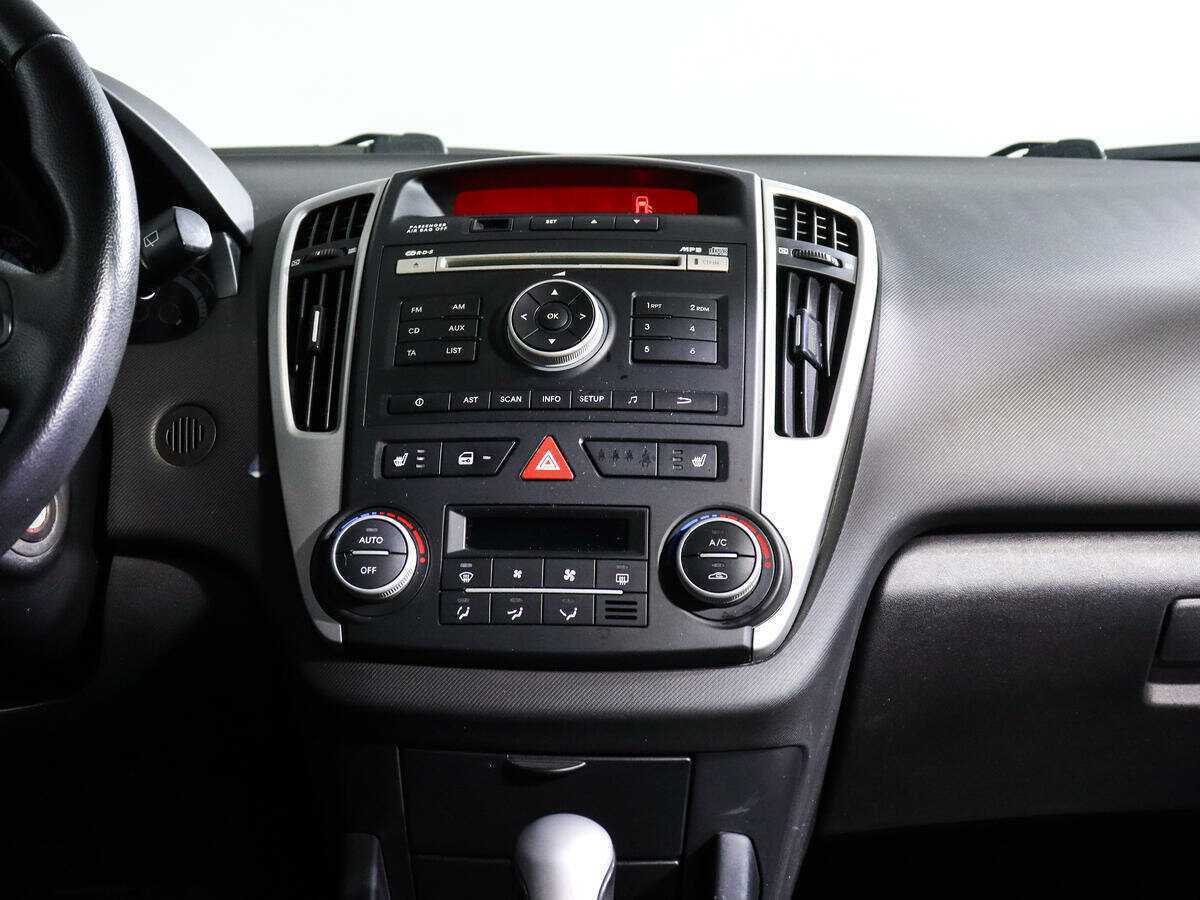 Купить Kia Ceed с пробегом. Фото: #10
