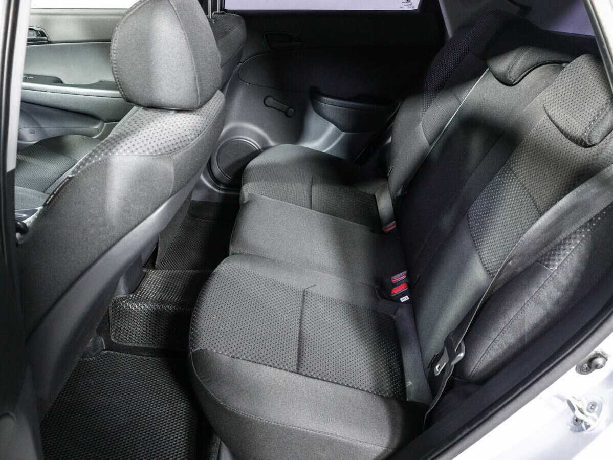 Купить Hyundai i30 с пробегом. Фото: #7