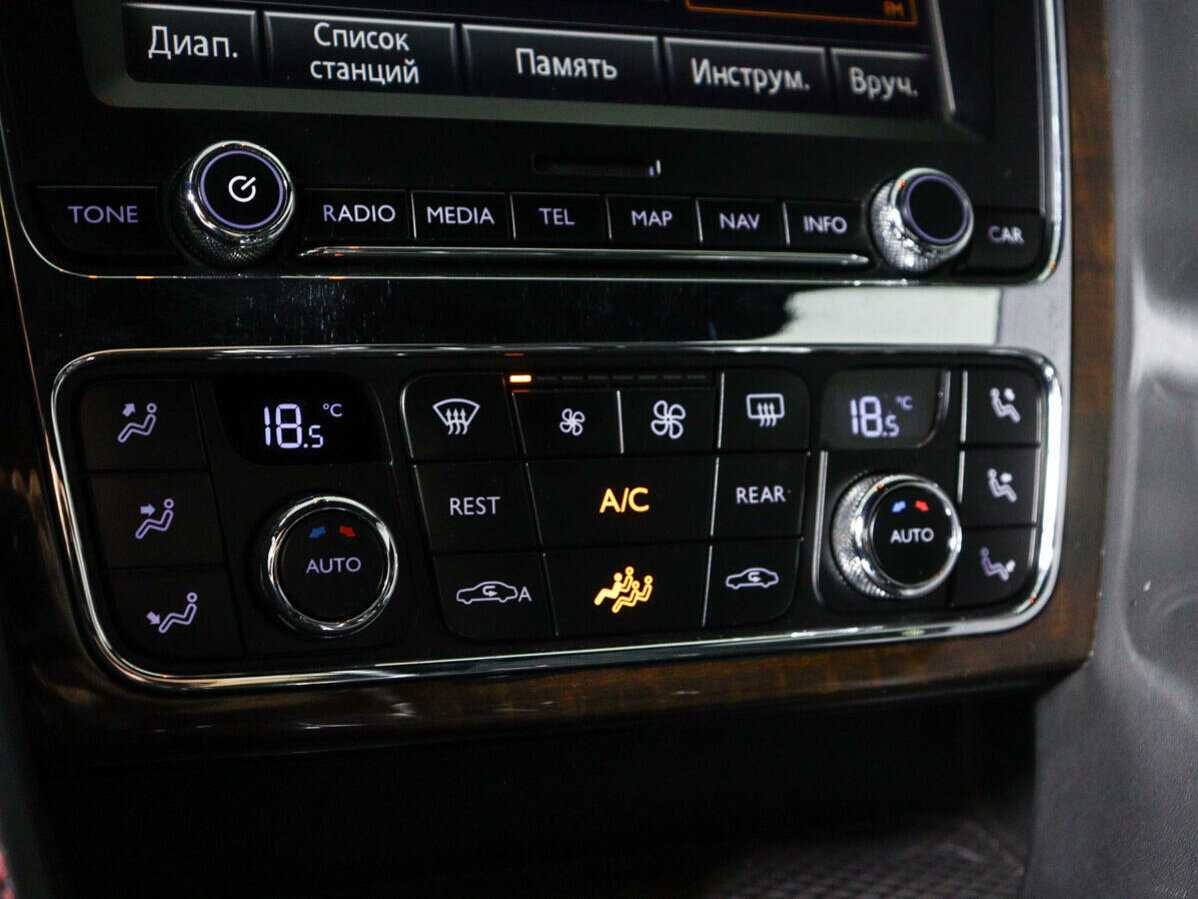 Купить Bentley Continental GT с пробегом. Фото: #14