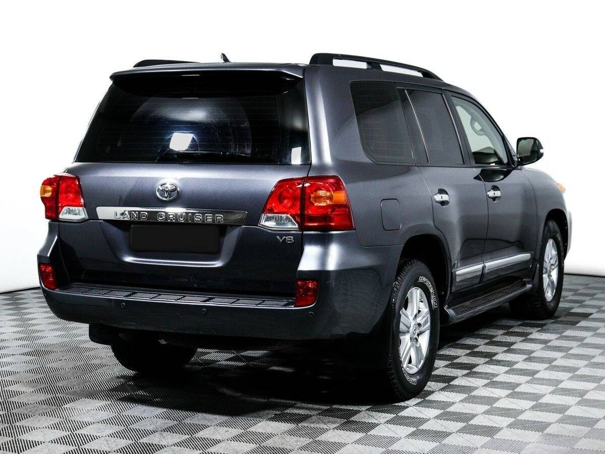 Купить Toyota Land Cruiser с пробегом. Фото: #4