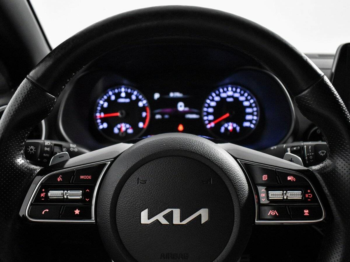 Купить Kia Cerato с пробегом. Фото: #15